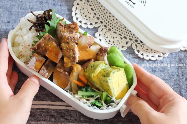 フライパンで簡単！紅茶豚の作り置きレシピと「崩れない」のっけ弁の法則