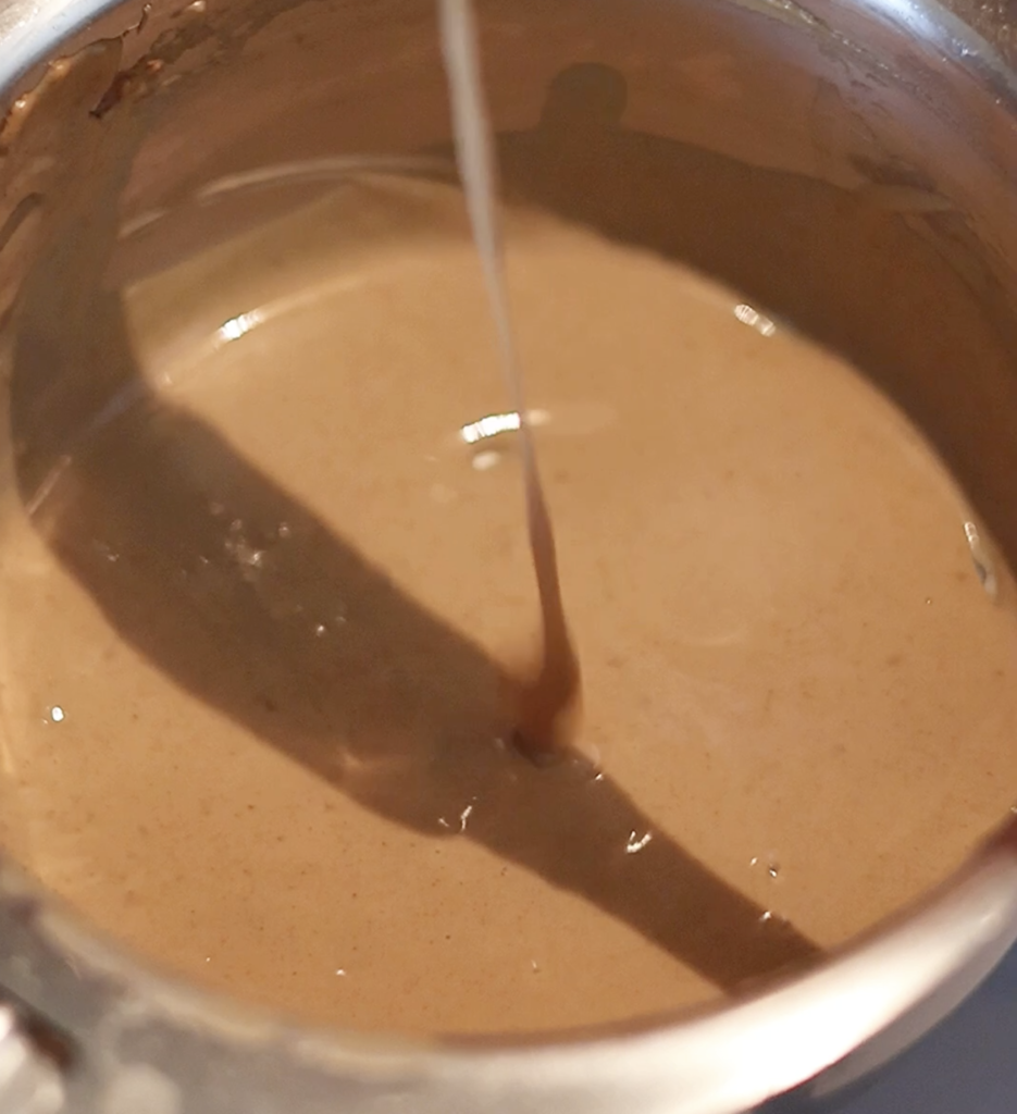 牛乳で作るポルチーニソース