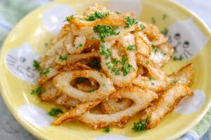 「サクサクにならない」は卒業！ちくわ1袋が秒で消える、ガーリックチーズの究極カリカリおつまみ