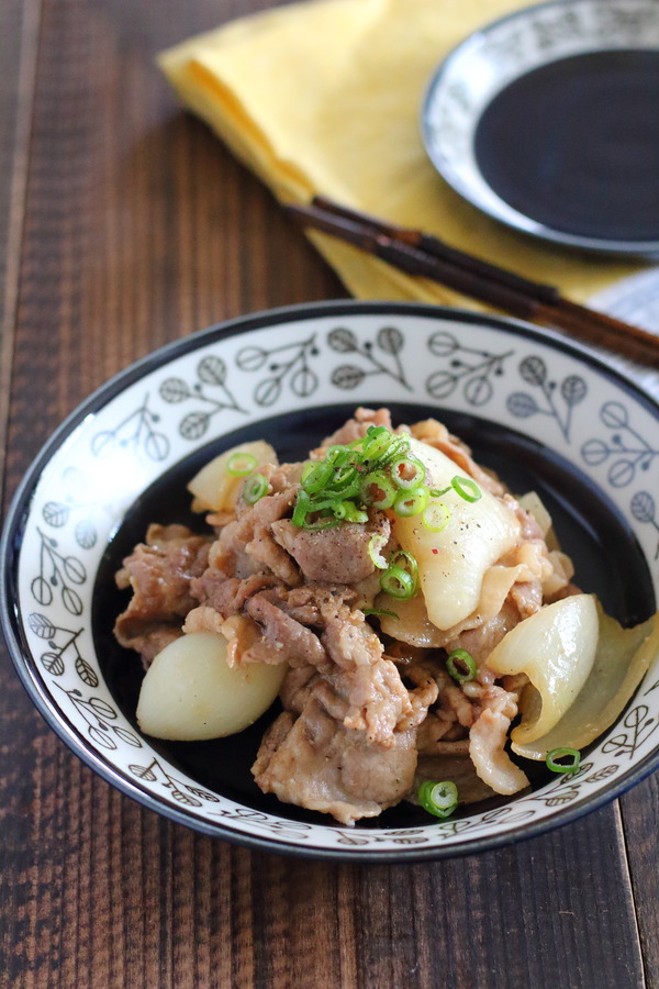 豚肉と新玉ねぎの濃厚ポン酢炒め