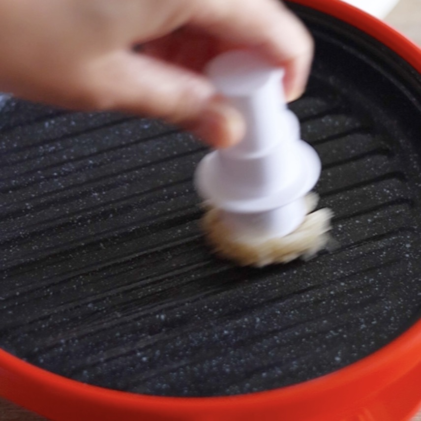 レンジメートプロに油をぬる