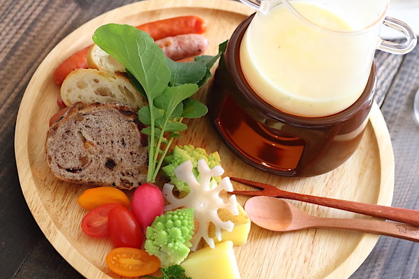 ピザ用チーズで作るチーズフォンデュ