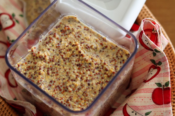 手作りの方がおいしい粒入りマスタードの作り方とレシピ