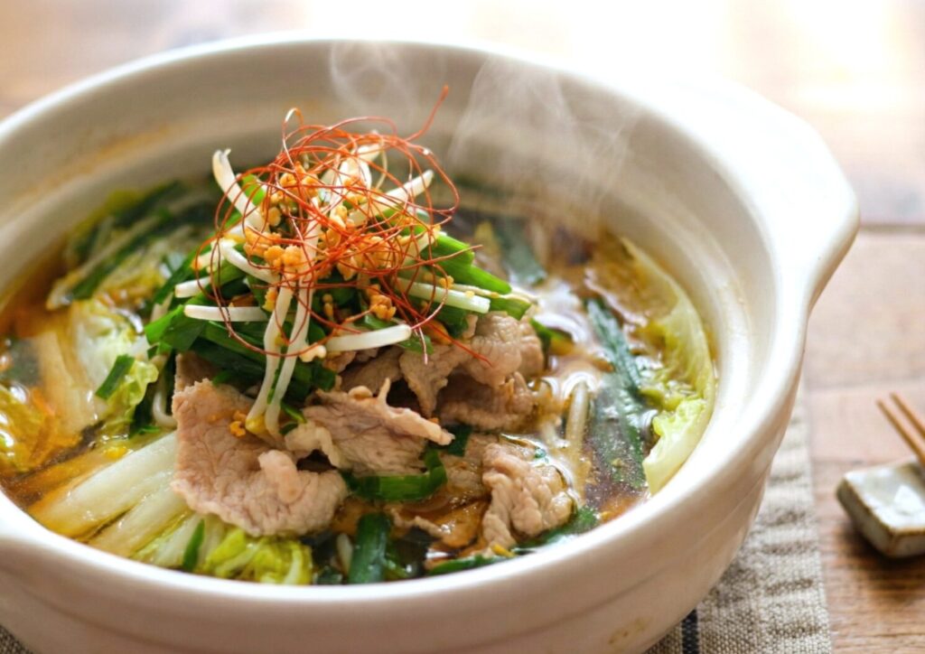 「もう鍋の素はいらない！」家にある調味料だけで最高に旨い一人鍋。5号・6号土鍋の黄金比レシピ